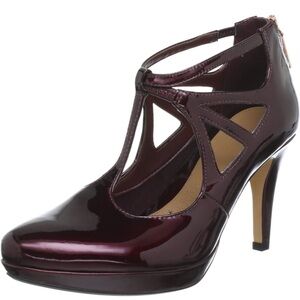 Clarks Besty Lockwood Burgundy Patent Leather Heels